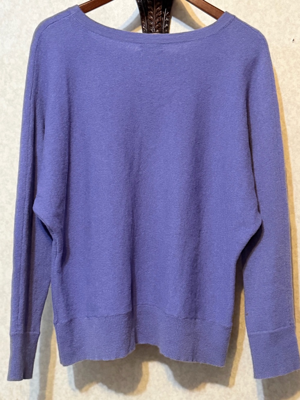Charter Club 100% Cashmere Lavender Boat Neck Sweater Size L Soft Knit - Picture 3 of 9